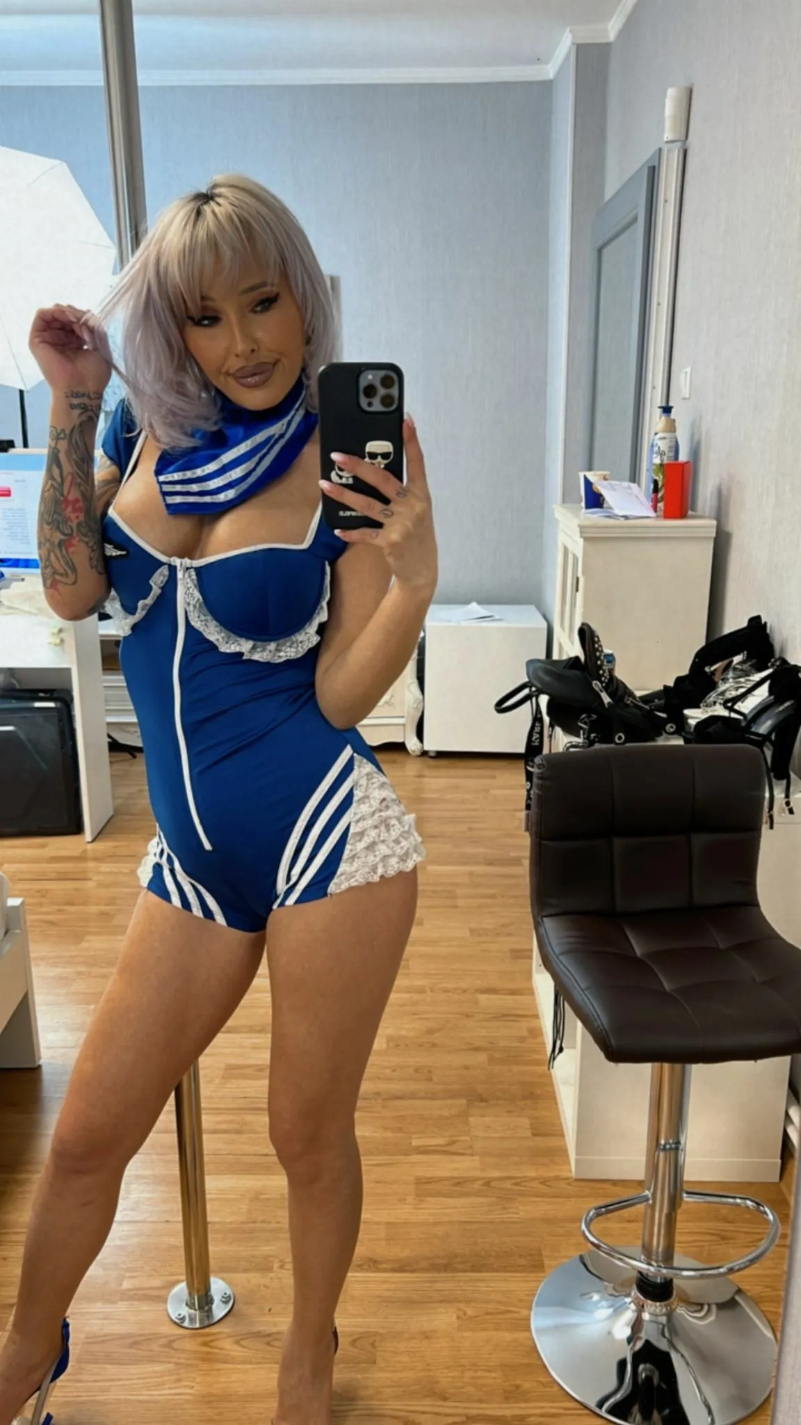 Live sex webcam photo for IssaSmithx #7898386