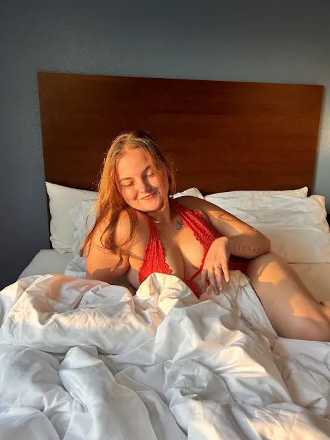 Live sex webcam photo for MayaCraft #7276615