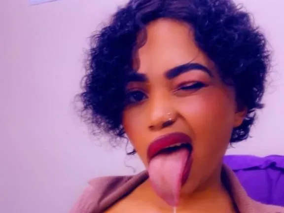 Live sex webcam photo for YUMMYDOLL22 #5350713