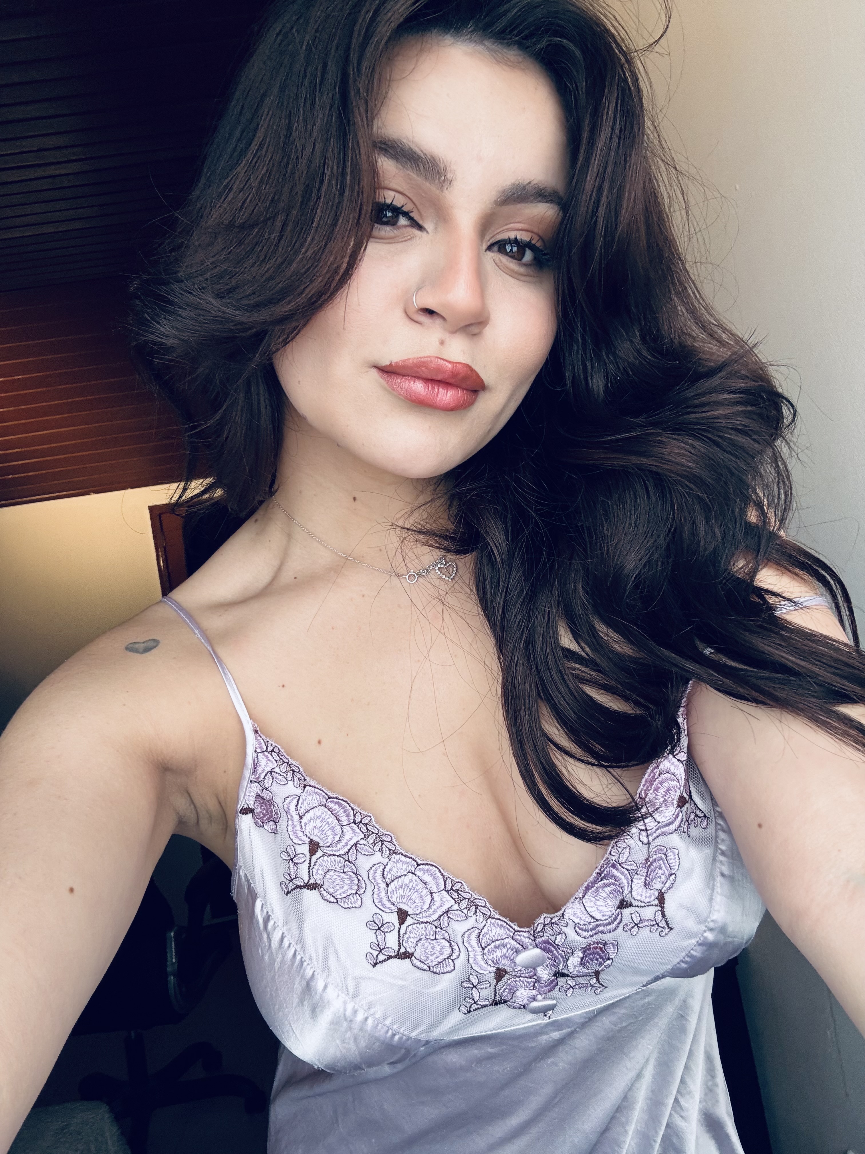 Live sex webcam photo for ShantaleParis #8120334