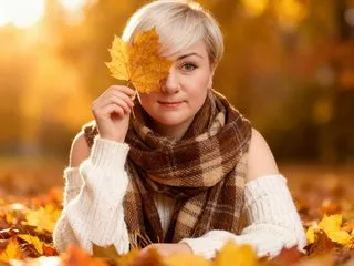 Live sex webcam photo for Blond_Pearl #8675766