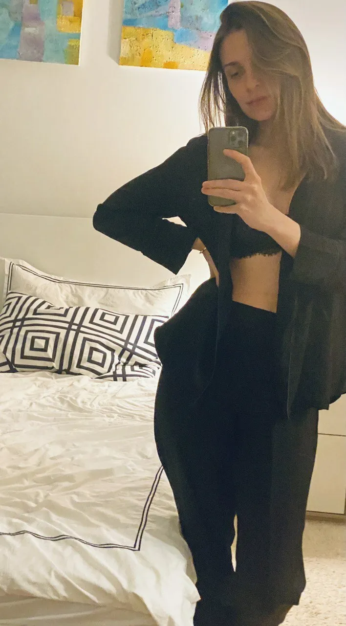 Live sex webcam photo for AnnaMichele #7863717