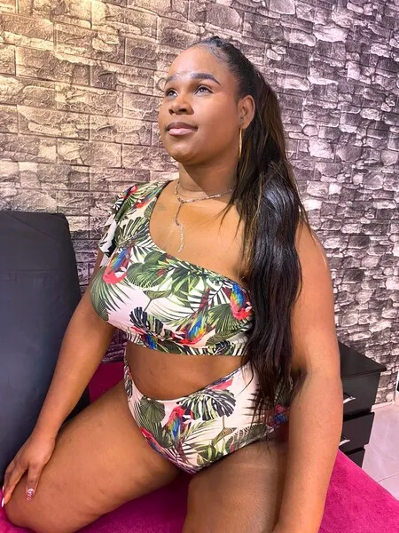 Live sex webcam photo for LaurynWolff #6378935