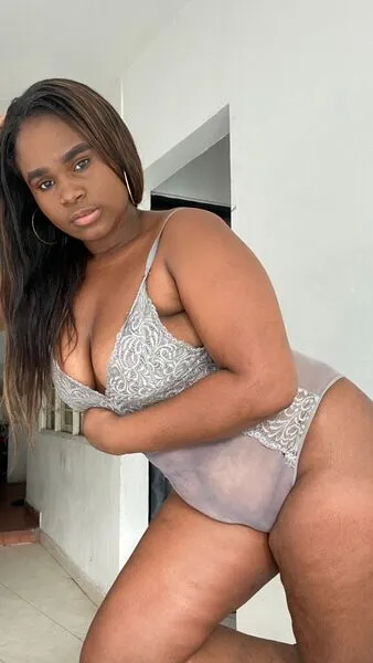 Live sex webcam photo for LaurynWolff #6052016