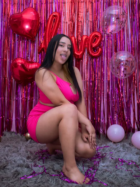 Live sex webcam photo for LisaEvanss #4063266