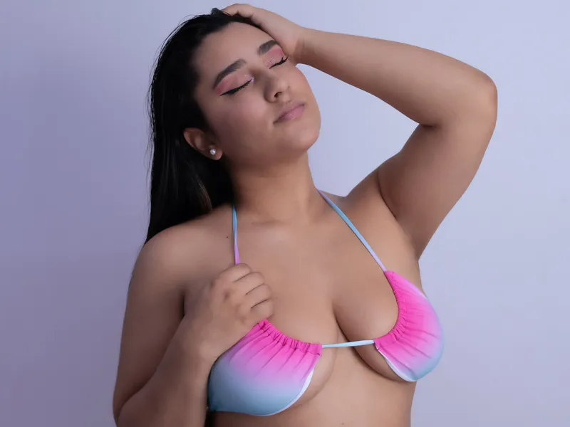 Live sex webcam photo for LisaEvanss #5487806
