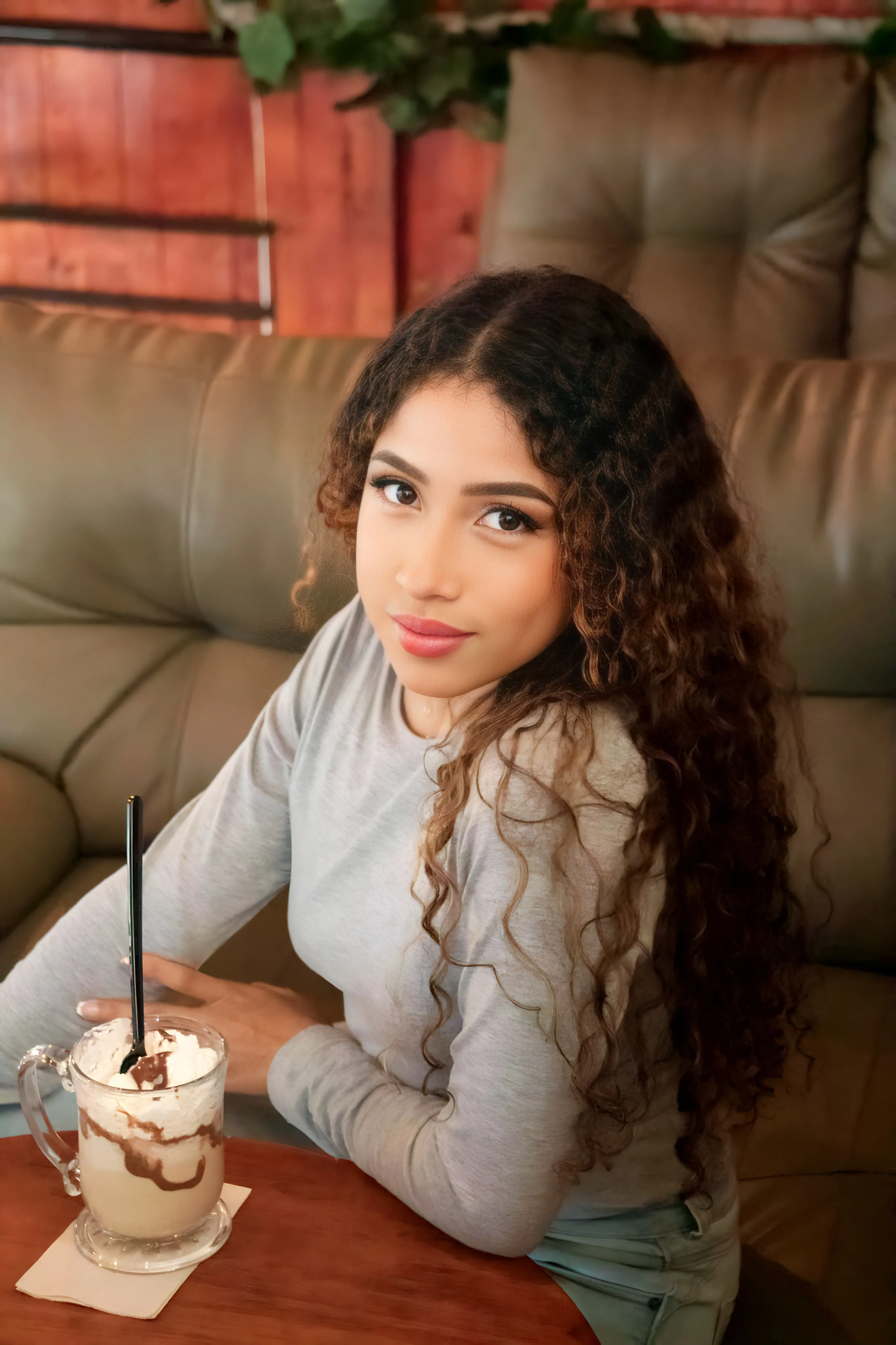 Live sex webcam photo for AfroditaDangelo #7449165