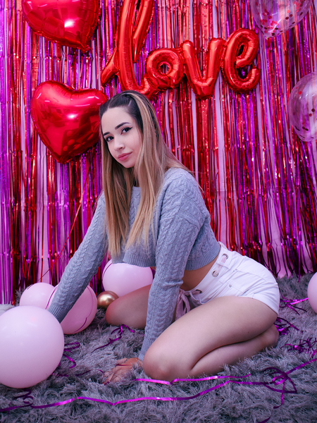 Live sex webcam photo for AlisonSmithh #4058307