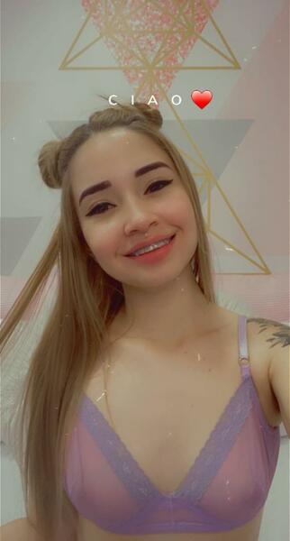 Live sex webcam photo for AlisonSmithh #4254122