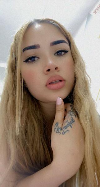 Live sex webcam photo for AlisonSmithh #4254123