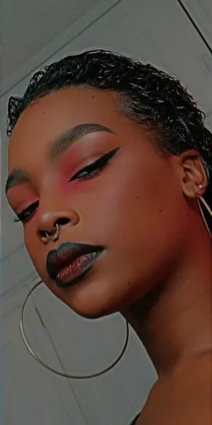 Live sex webcam photo for GennessysJordan #4076899