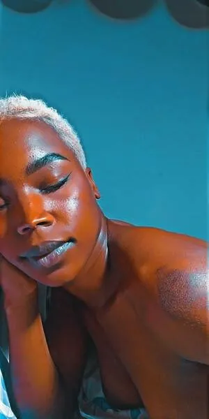 Live sex webcam photo for GennessysJordan #4076912