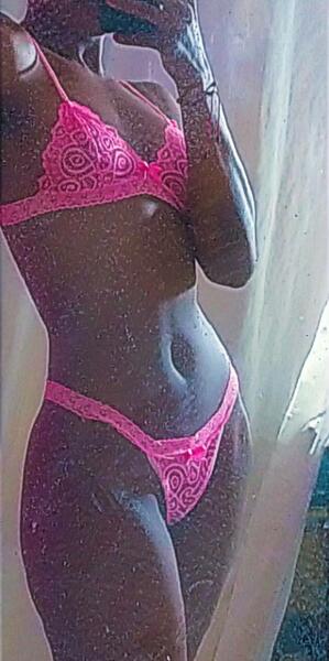 Live sex webcam photo for GennessysJordan #4076923