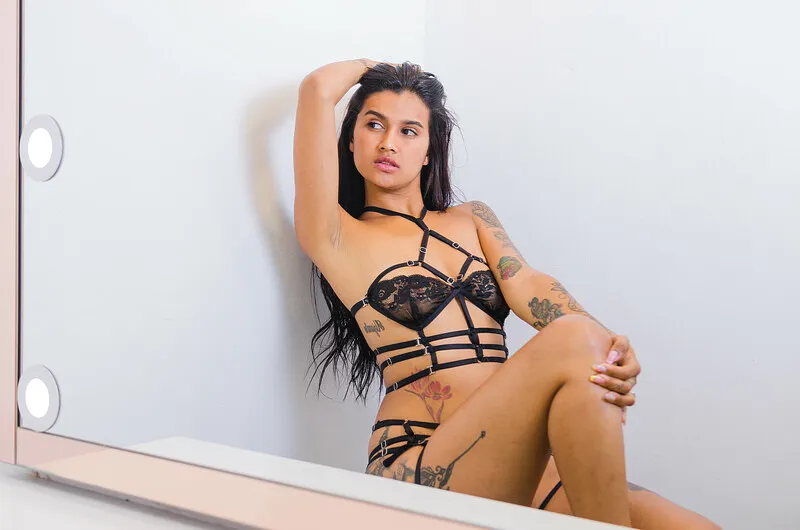 Live sex webcam photo for 18molly #6218632