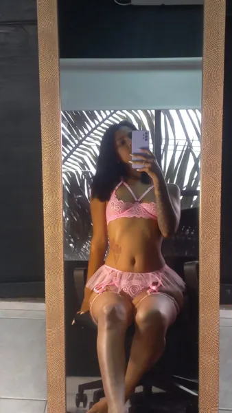 Live sex webcam photo for 18molly #6218631