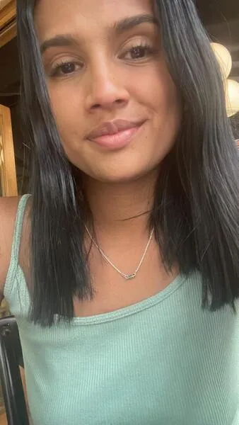 Live sex webcam photo for 18molly #6218641