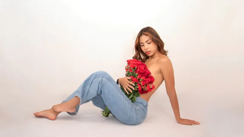 Live sex webcam photo for KatiaGarcia #6188472