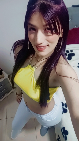 Live sex webcam photo for ZajiraBronw #4050305