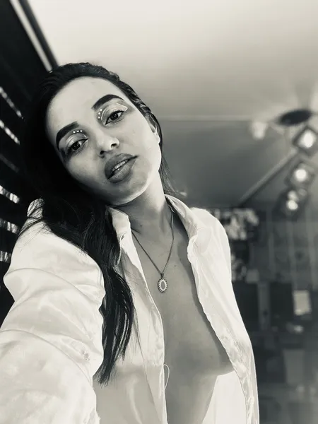 Live sex webcam photo for SamanthaPrettyy #4081845
