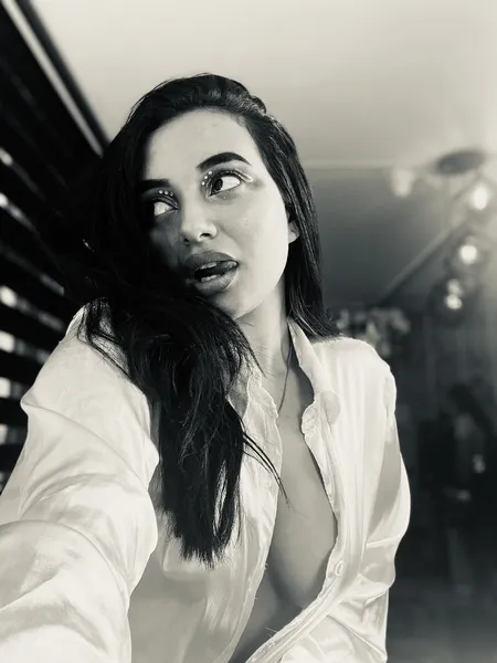 Live sex webcam photo for SamanthaPrettyy #4081841