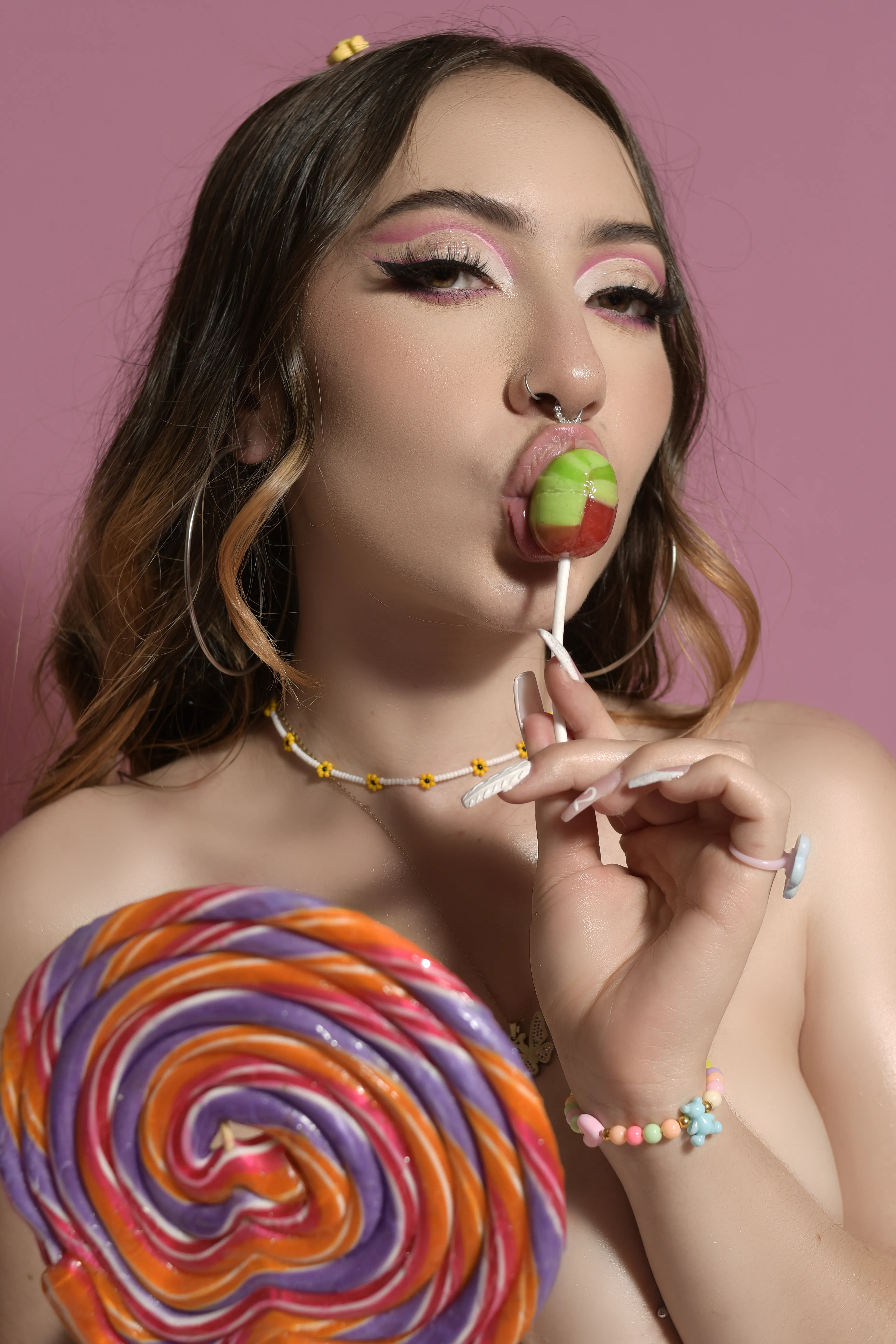 Live sex webcam photo for LiahCollinss #7378064