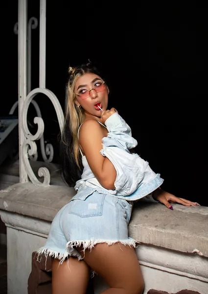 Live sex webcam photo for SofiJhonsons #5589267