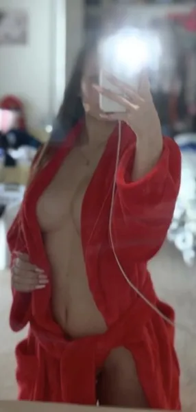 Live sex webcam photo for creamyhoneybun #4072853