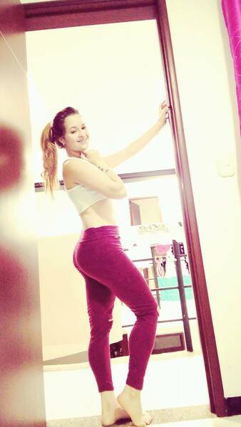 Live sex webcam photo for DulceSquirt252 #4143627