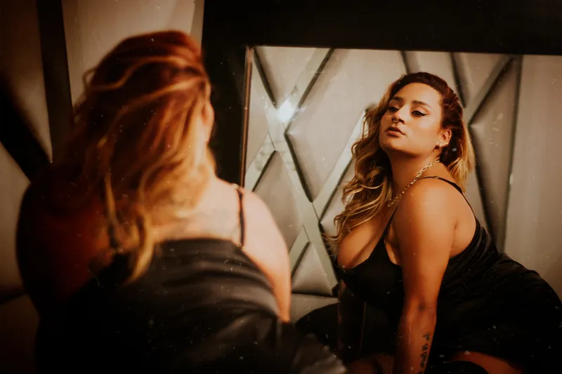 Live sex webcam photo for Indigame #4045665