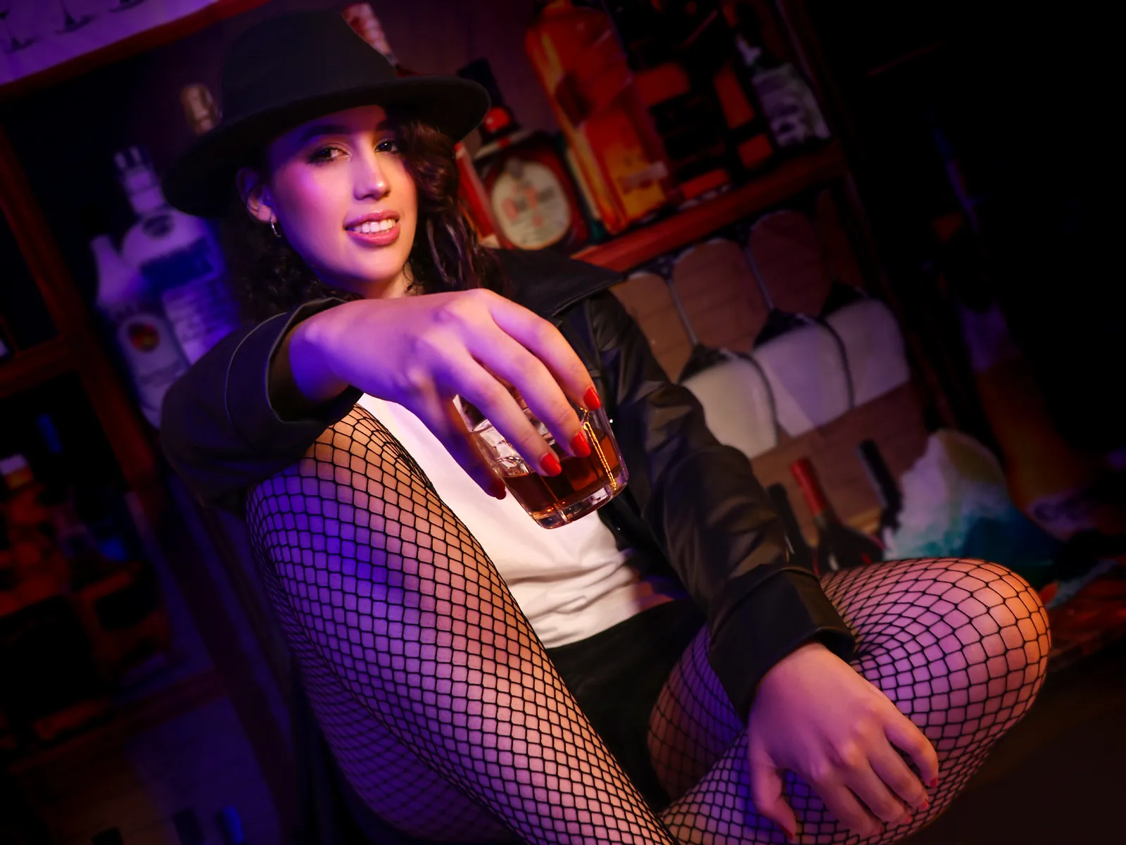 Live sex webcam photo for AnnaKing #7883126