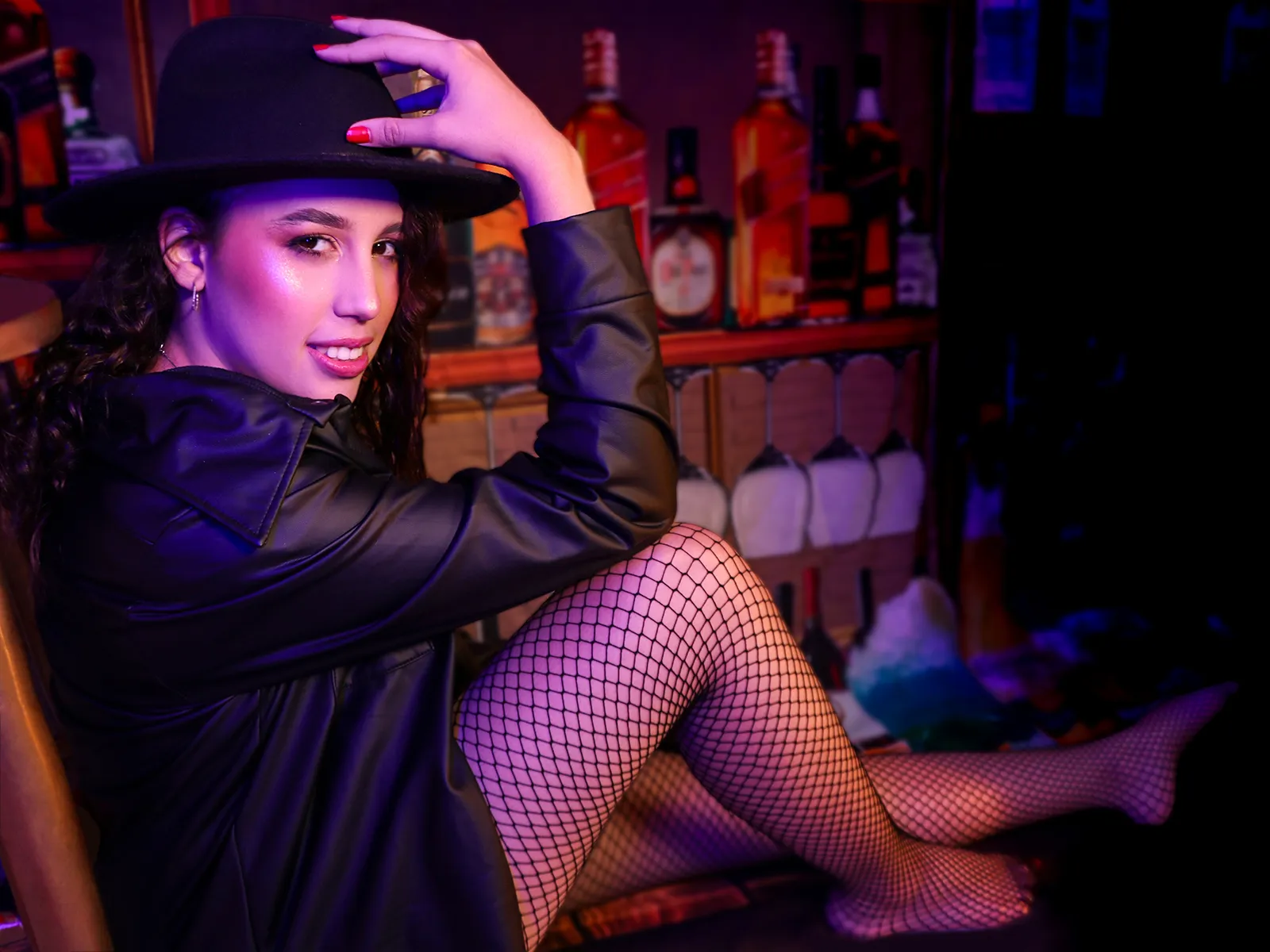 Live sex webcam photo for AnnaKing #7883125