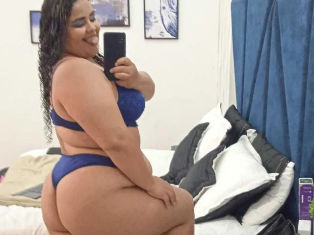 Live sex webcam photo for JuliSimons #5656537