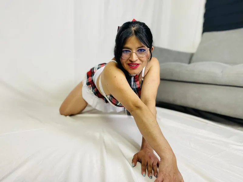 Live sex webcam photo for SharollEvans #5517510