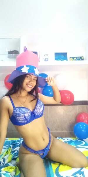 Live sex webcam photo for LimaBenadett #5414269