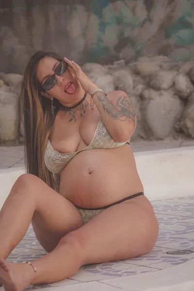 Live sex webcam photo for PennyBelvet #5588047