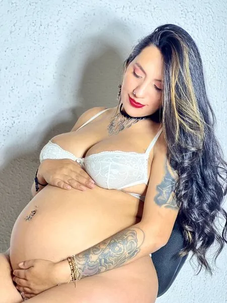 Live sex webcam photo for PennyBelvet #5634168