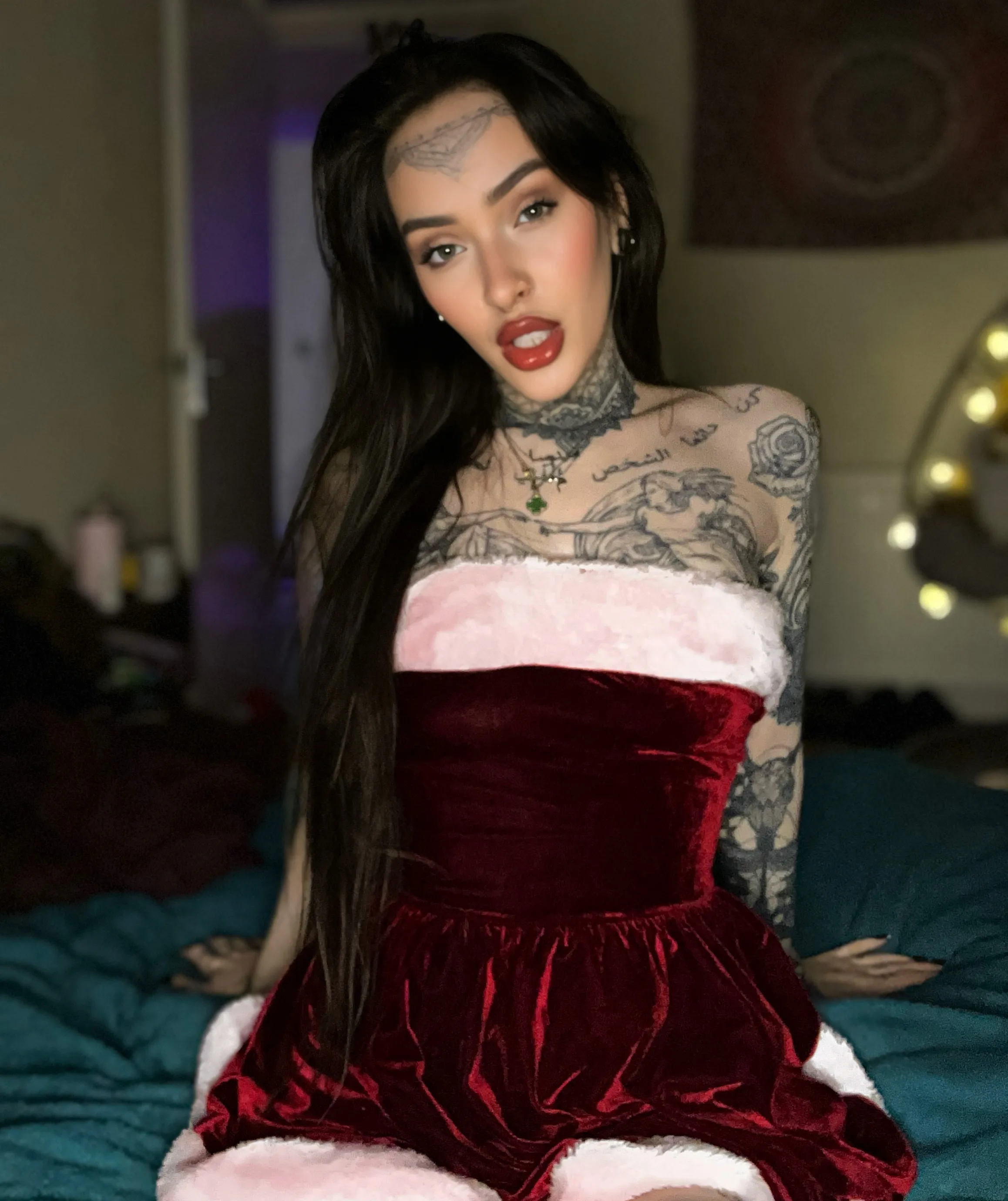 Live sex webcam photo for GoddessMedusaBabestation #8051567