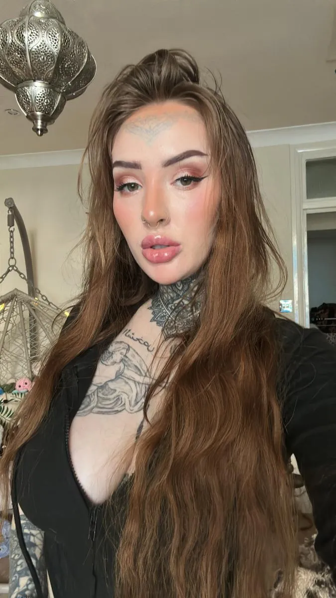 Live sex webcam photo for GoddessMedusaBabestation #8051563