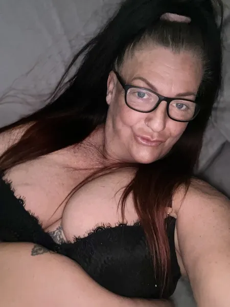 Live sex webcam photo for TillieUk #6321932