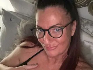 Live sex webcam photo for TillieUk #6227221