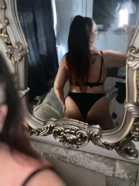 Live sex webcam photo for TillieUk #6321933