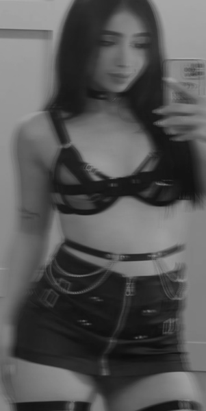 Live sex webcam photo for ElizabethAngel #4074867