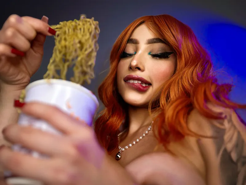 Live sex webcam photo for ElizabethAngel #6571674