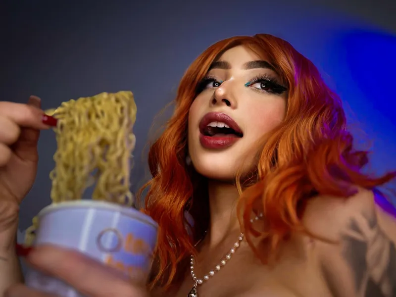 Live sex webcam photo for ElizabethAngel #6571680