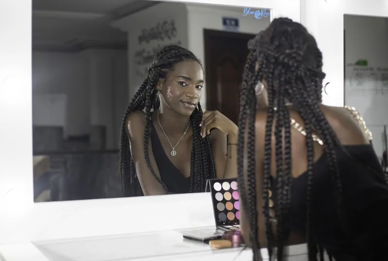 Live sex webcam photo for AishaBone #4071670