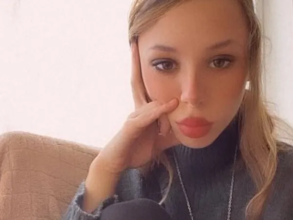 Live sex webcam photo for RavenSkyXo #3968973