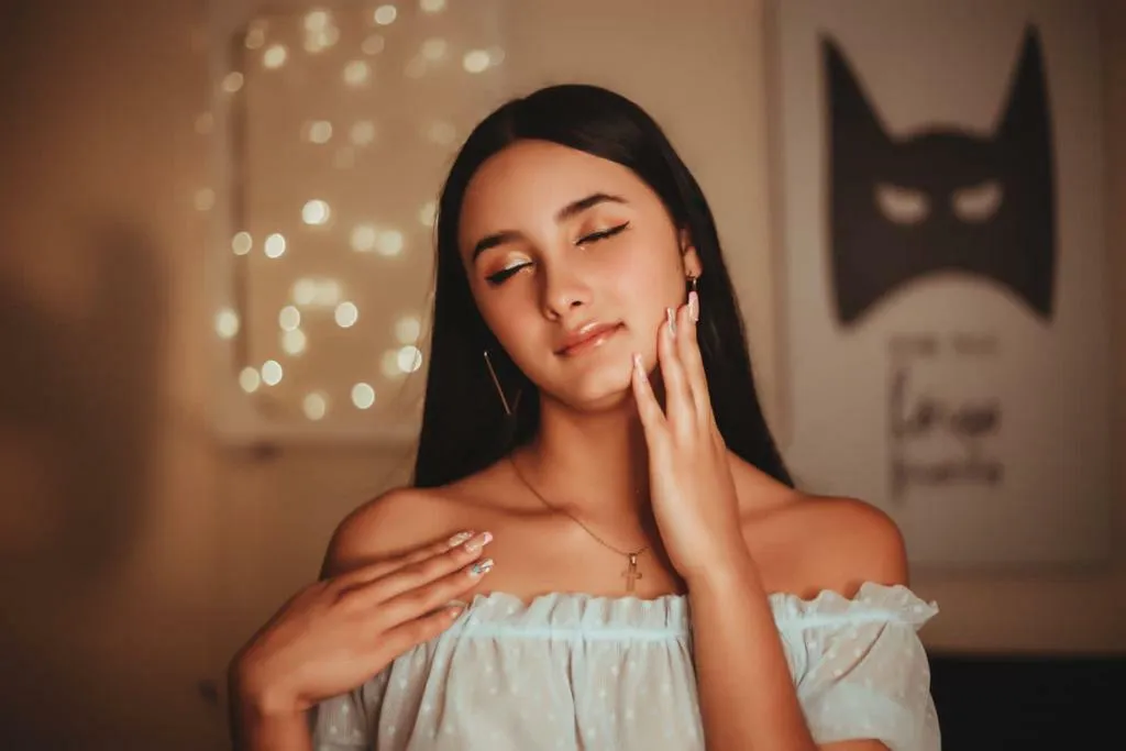 Live sex webcam photo for MarianaSandobal #7110083