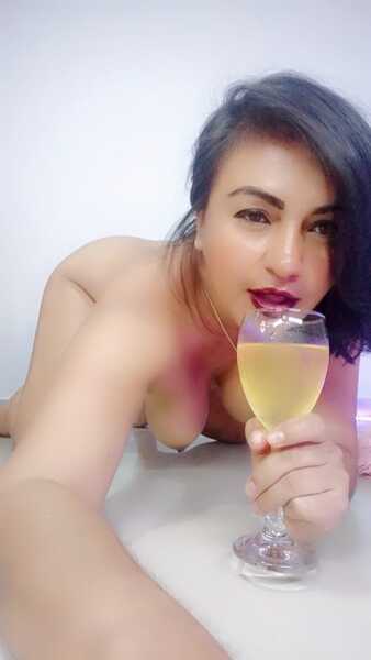 Live sex webcam photo for Cloesexy #5594232