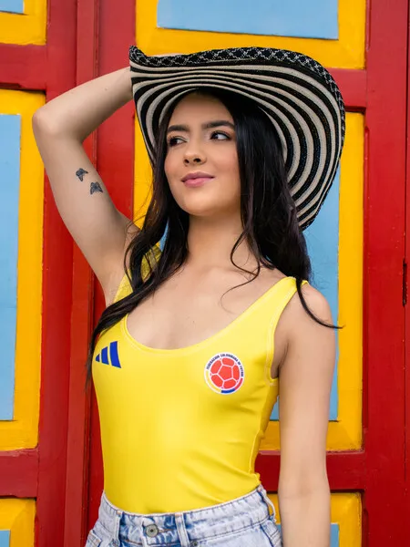 Live sex webcam photo for HanaSanders #6370122