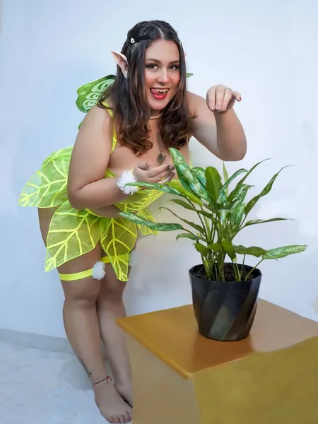 Live sex webcam photo for CrystallBlake #5891907